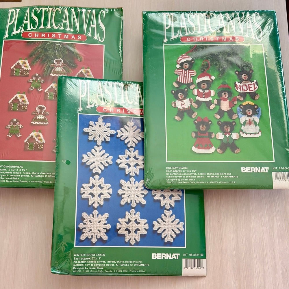 New Set of 3 Bernat Christmas Plastic Canvas Needlepoint Ornaments Kits NIP